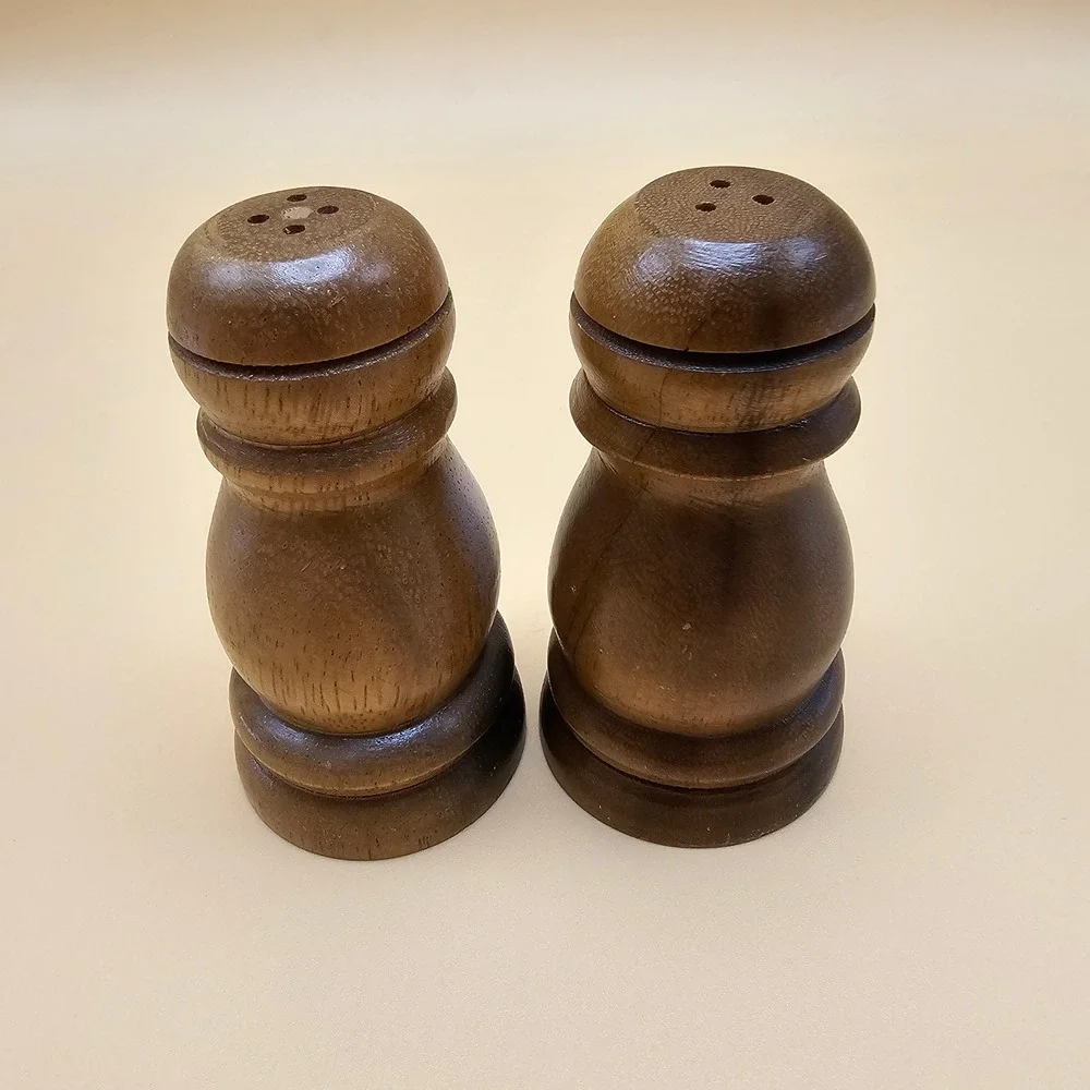 Vintage Wooden‎ Salt and Pepper Shakers Tropical Sunset Palm Tree Design